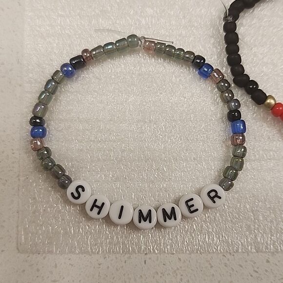 Taylor Swift Friendship Bracelet - Picture 1 of 1